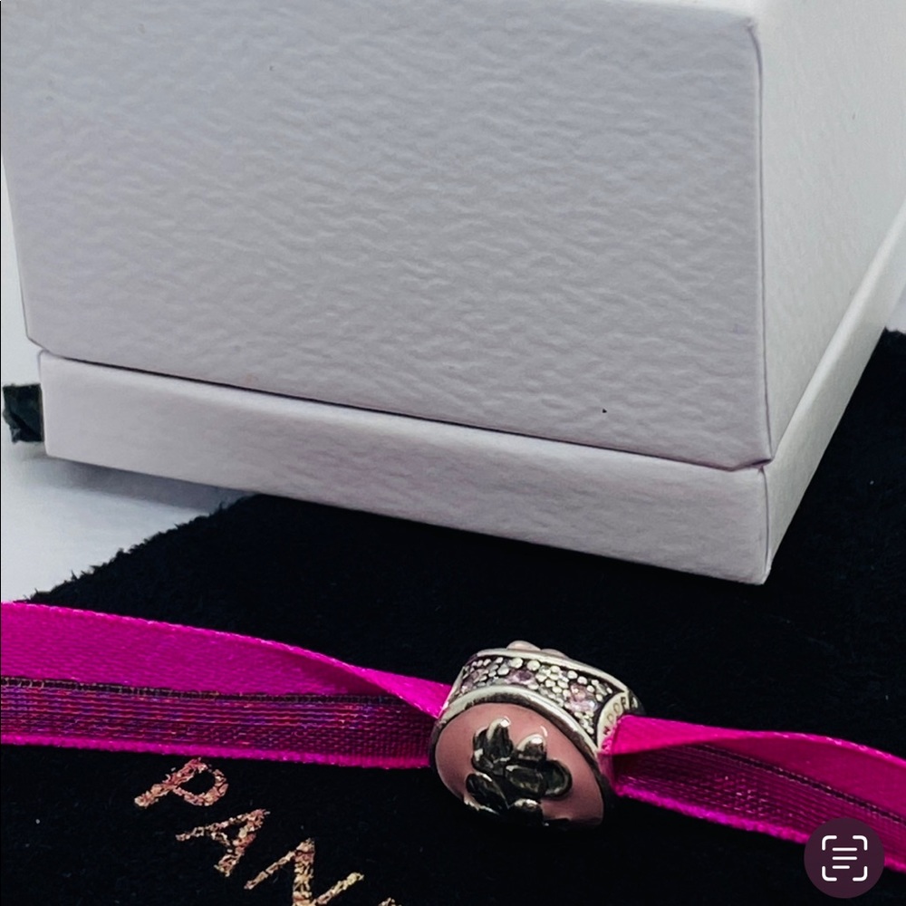 Pandora Authentic Minnie Mouse Charm Retired SSPink Enamel 797170EN9 Disney - Picture 5 of 5